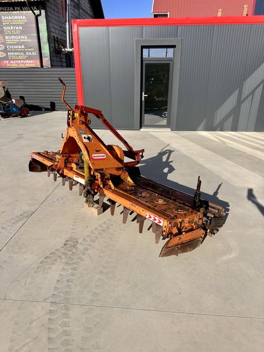 Freza Grapa rotativa Pivotanta Maschio 3 m ////piese utilaje