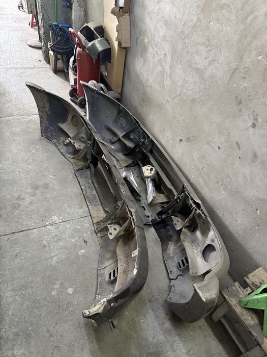 Бампер Ниссан Патрол У61 дорестайлинг