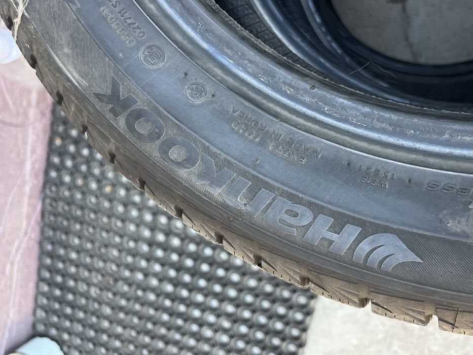 Hankook Winter i215/55/17 зима