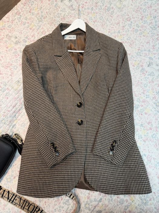 Женский пиджак Mango