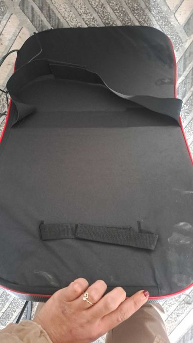 Функционален масажор за врат и гръб