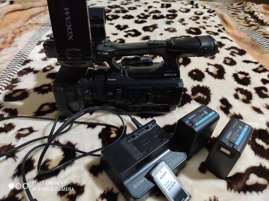Sony XDCAM PMW-100