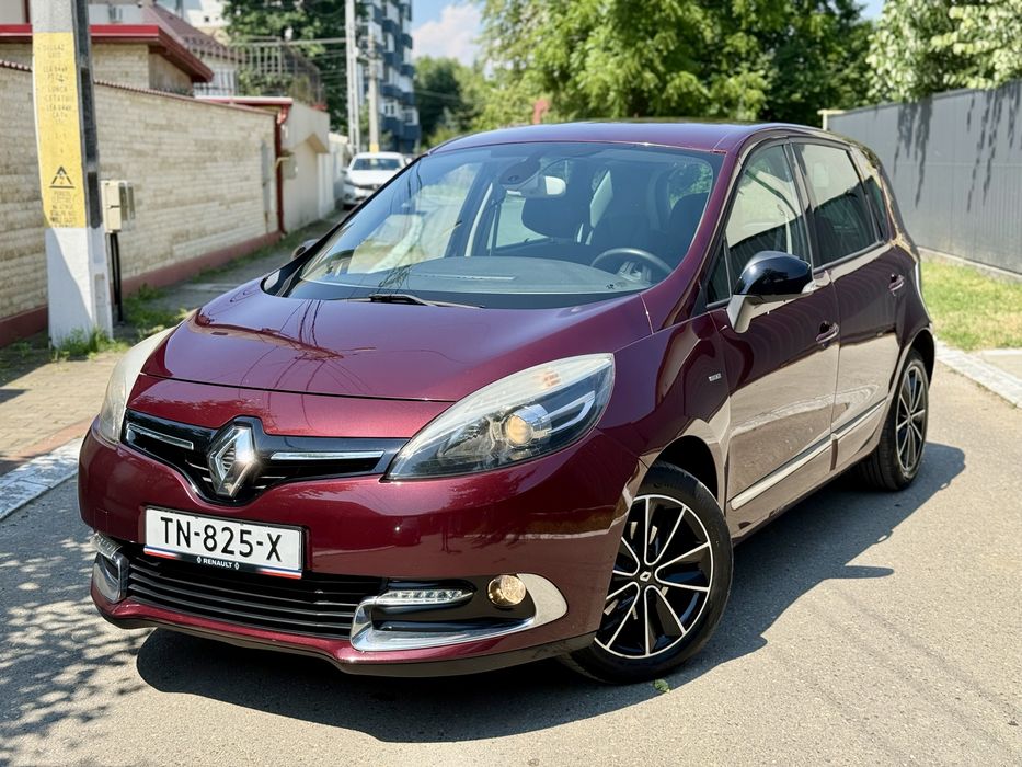 RENAULT Scenic
