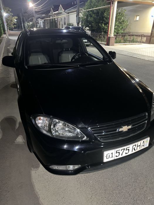 Qora Gentra. Chevrolet Гентра 3- позиция