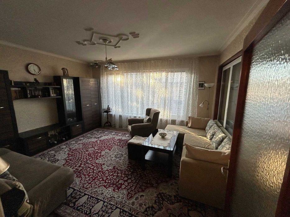 Дава се под наем Тристаен апартамент в София, Редута - 120 кв.м за 700 € - Снимка #1