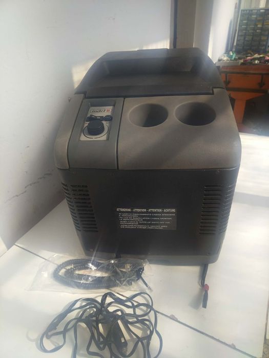 Авто хладилник indel B, с компресор SECOP, обем 31 литра
 цвят Черен/С