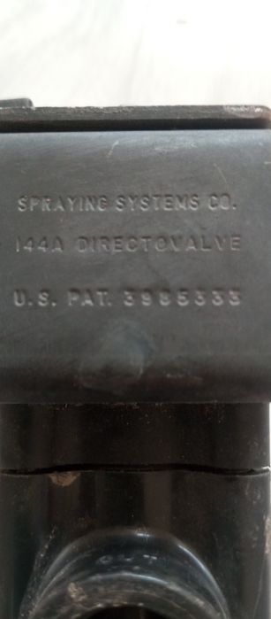 Эбу-Джон Дир контро-р