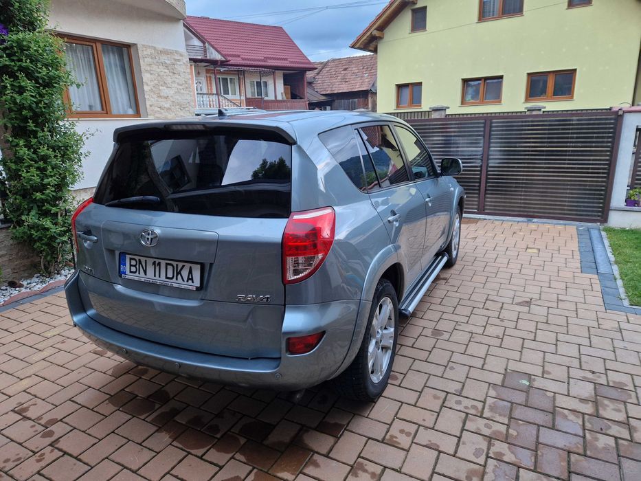 Vând Toyota Rav 4 2007