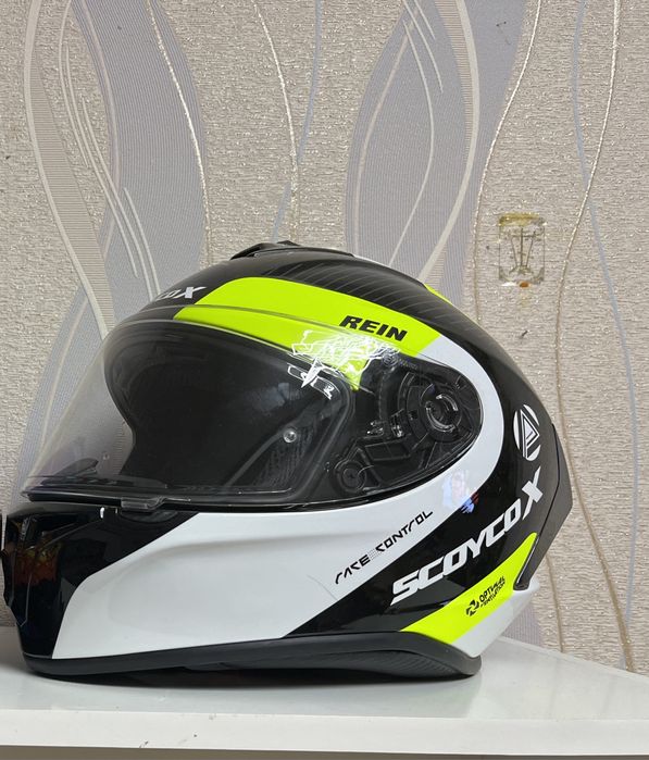 Продам мотошлем SCOYCO X