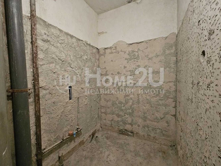 Тристаен апартамент! Асеновград! Подготвен за ремонт!