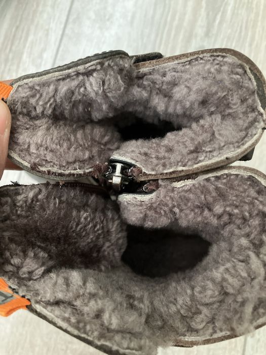 Продам зимную обувь