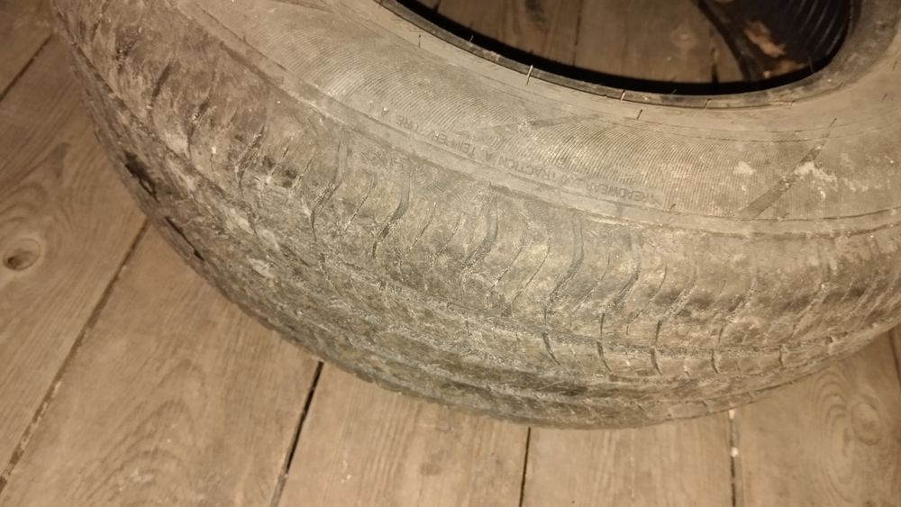 Продам одну Шину