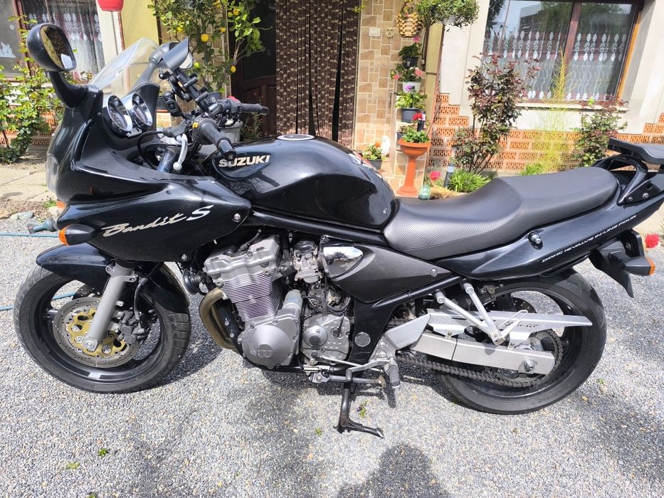 Vănd motocicletă Suzuki GSF 600 S 2001