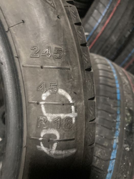 Anvelope set 4 buc 245/45 R 18 Dot 2022