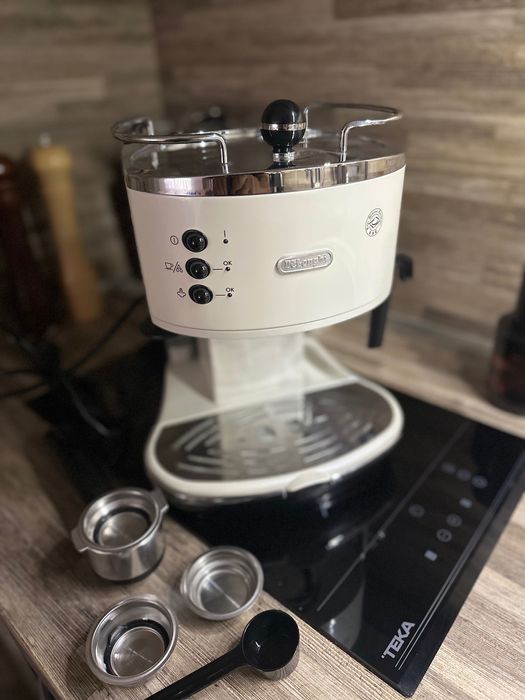 Кафе машина DeLonghi Eco 311.W