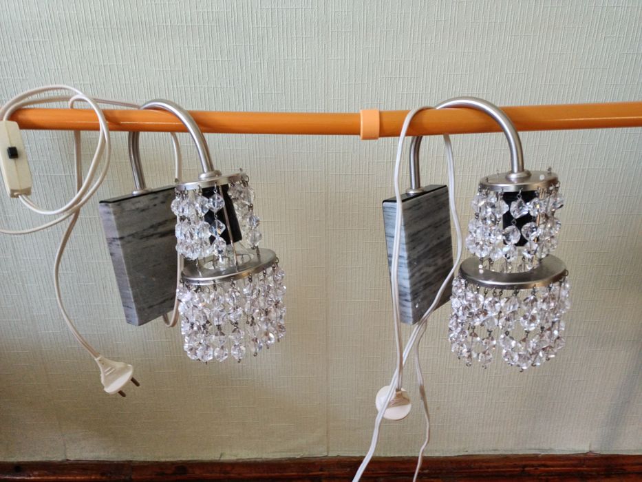 Кресло,шкаф,кровать