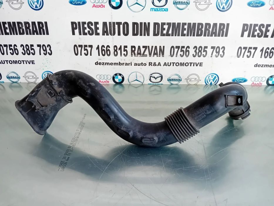 Furtun Tubulatura Admisie Aer Dacia Duster 1.5 Dci 4x4 Motor K9K838 Cod 165556691R
