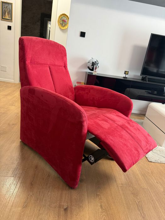 Vând fotoliu rabatabil din catifea