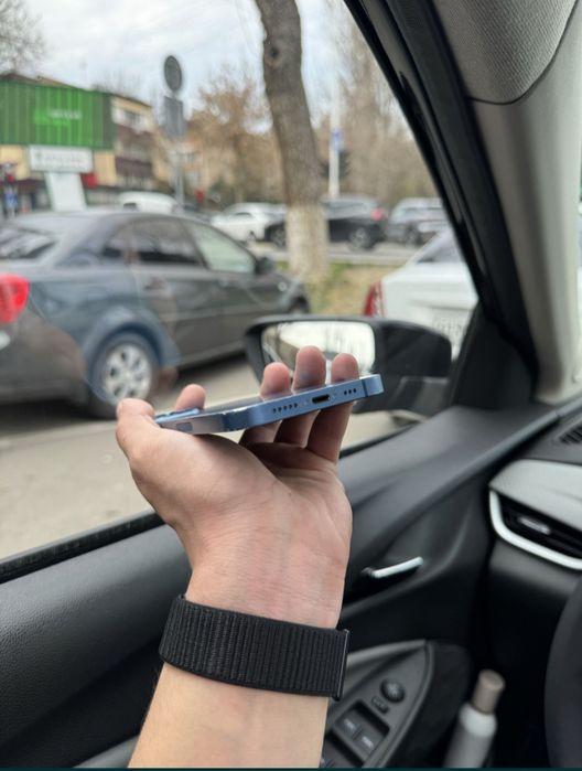 iPhone 13 ideal radnoy