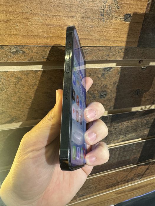 Обменяю Iphone 13 pro 128