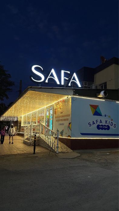 СРОЧНО сдам в аренду часть магазина 100кв