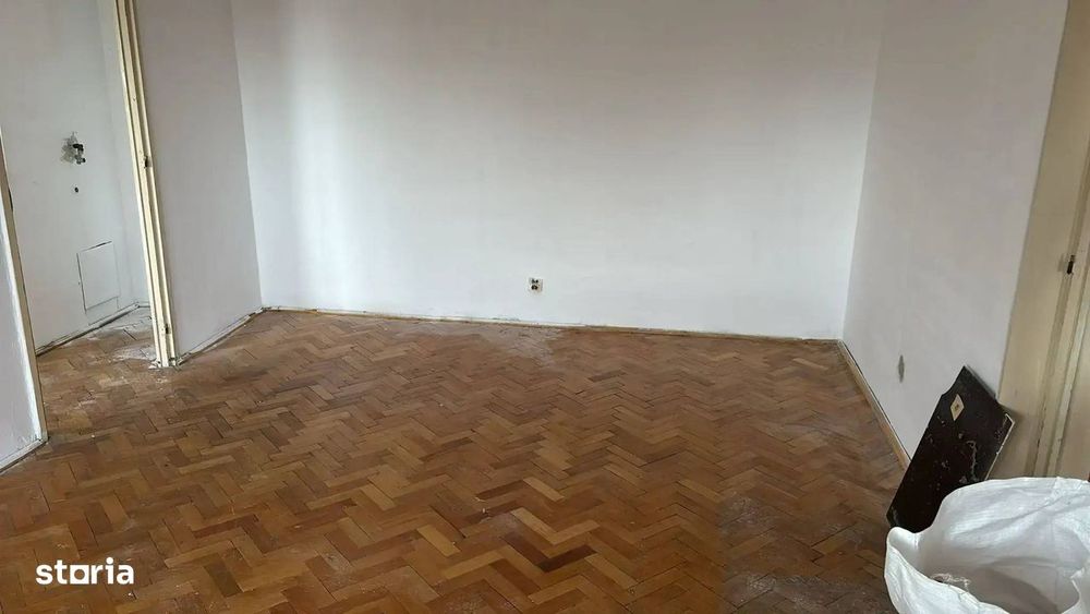 Ispirescu Margeanului Birnova, Centrala Proprie, Bloc 1984