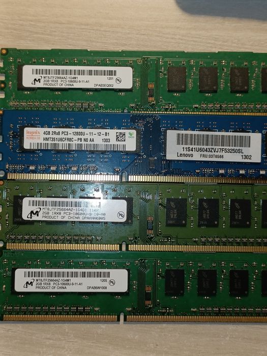 4x RAM DDR3 (netestat) 2GB, 4GB