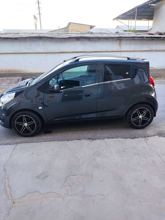 Spark sotiladi 2021 yil