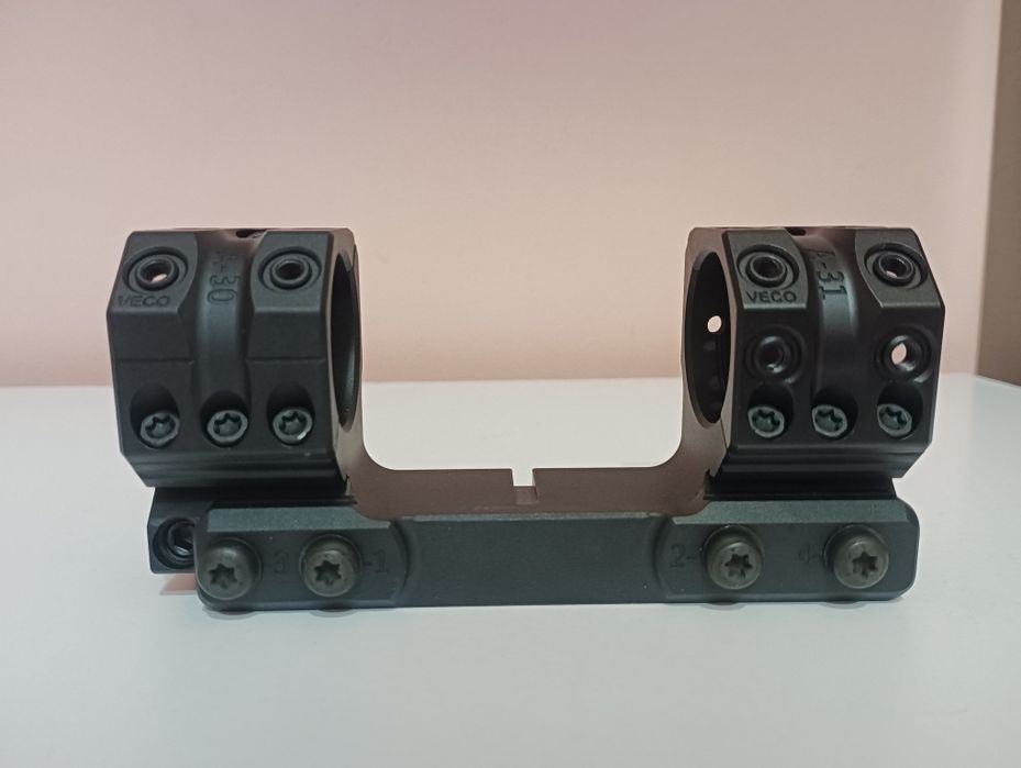 Spuhr Спур 30мм моноблок ( монтаж пикатини рингове оптика карабина )