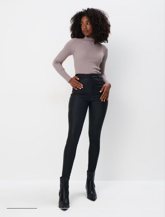 Промазан панталон MOHITO