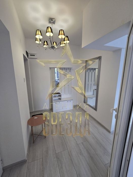 Продава се Тристаен апартамент в Пловдив, Кършияка - 60 кв.м за 2017 €/кв.м - Снимка #3