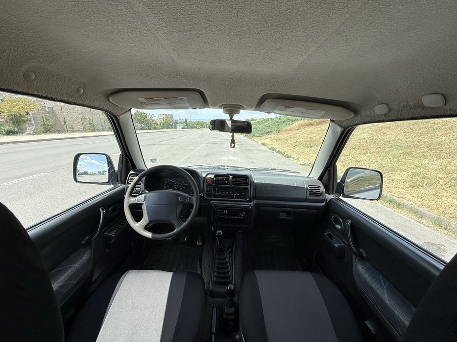 джип Suzuki Jimny