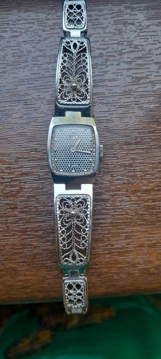 Часы наручные рабочие