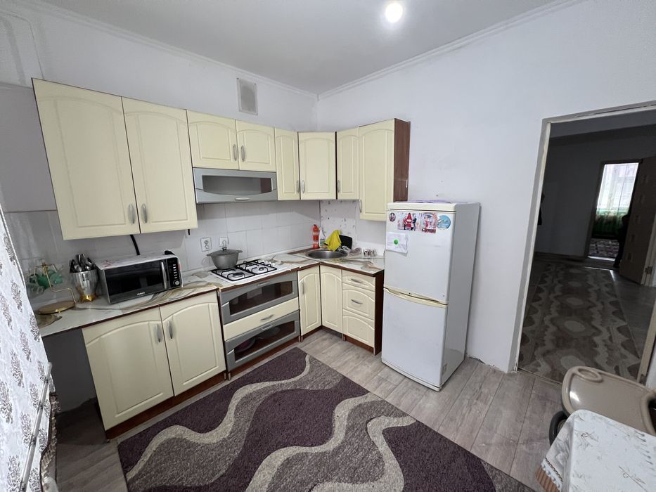 Левый Берегтен 3-комн квартира