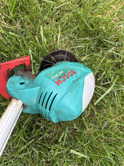 Trimmer / Motocoasa de iarba  electrica Bosch ART 26Li