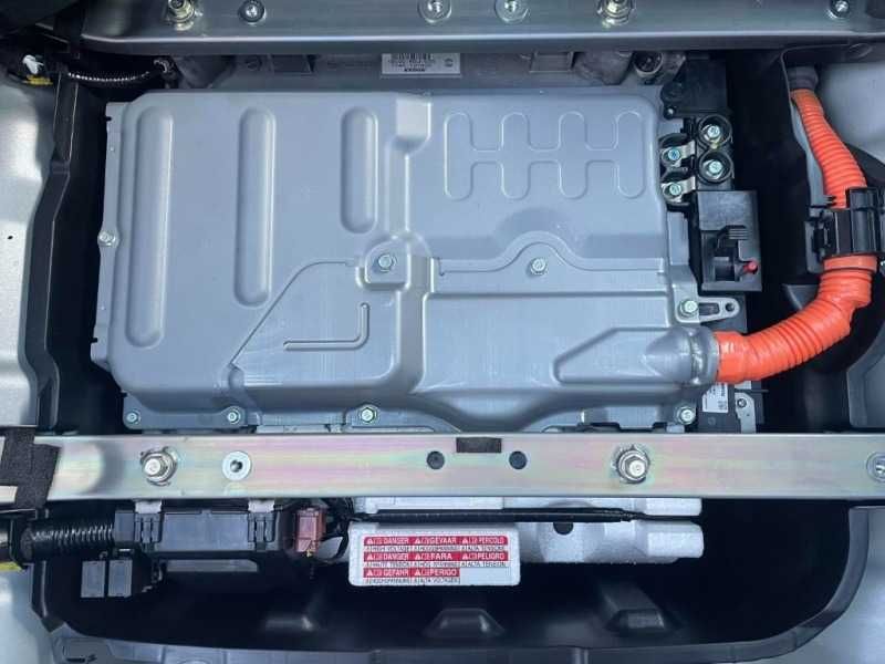 Хонда инсайт 1.3 хибрид / Honda Insight 1.3 HYBRID на части