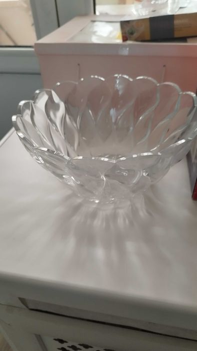 Продам фруктовницу