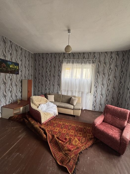 Продава се Къща в с. Писарово, Област Плевен - 220 кв.м за 37 €/кв.м - Снимка #2