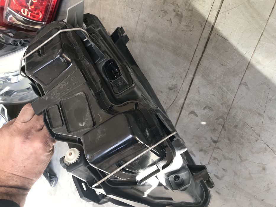 Десен фар за Ауди А6,Audi A6,1997-2004г