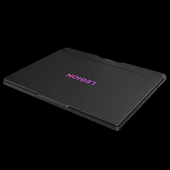 НОВ! Lenovo Legion 7 Pro RTX5090