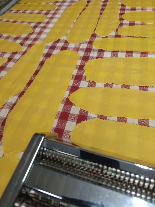 Tăiței din oua proaspete de gaina