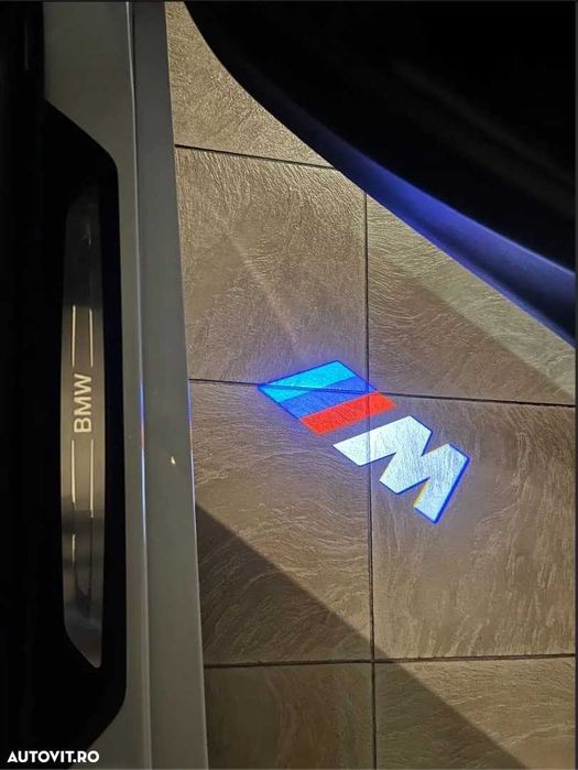 Set Logo Proiectoare Lampi 3D LED Lumini Usi Portiere BMW M