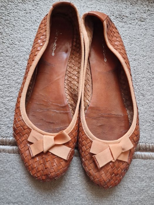 Balerini damă, 39, coniac, piele