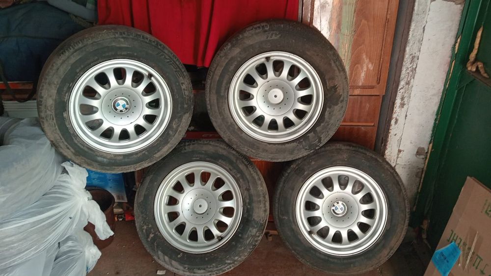 Бмв диски с резиной