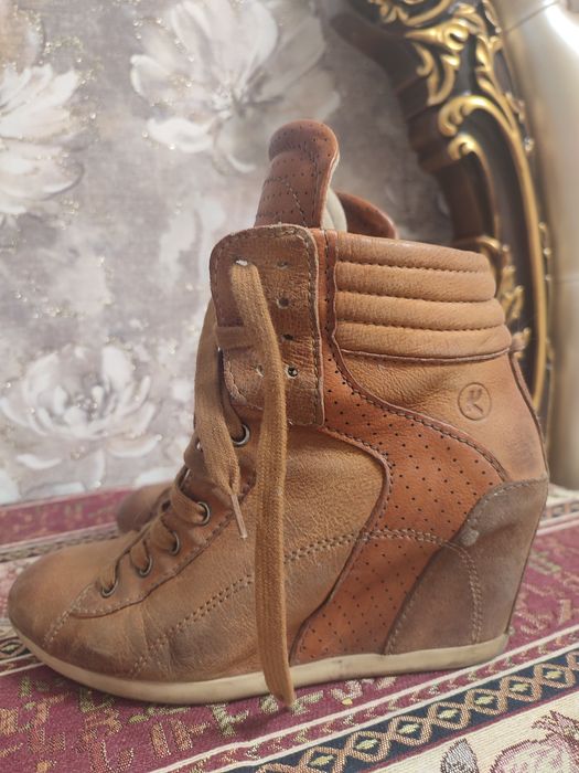 Продам батиночки