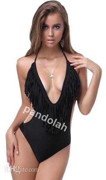 Цели дамски бански костюми