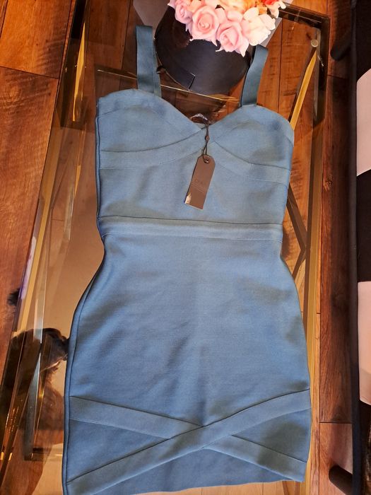 Официални рокли С, М , Л, ХЛ