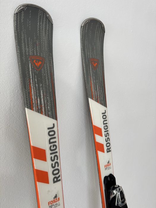 Schiuri/ ski Rossignol 164 cm