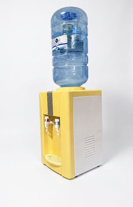 Диспенсър за Вода