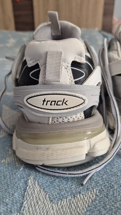 Balenciaga tract,39номер